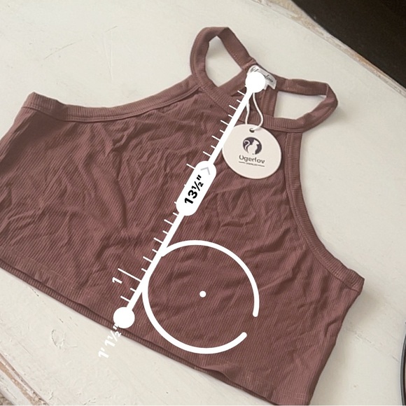 Ugerlov crop top- New - Picture 7 of 7